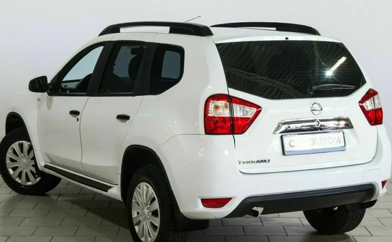 Nissan terrano
