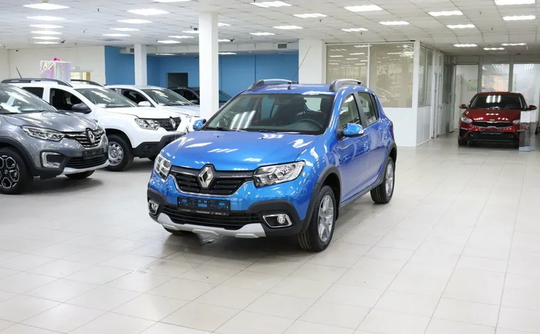 Renault sandero stepway мкпп 2021 с пробегом 100 км