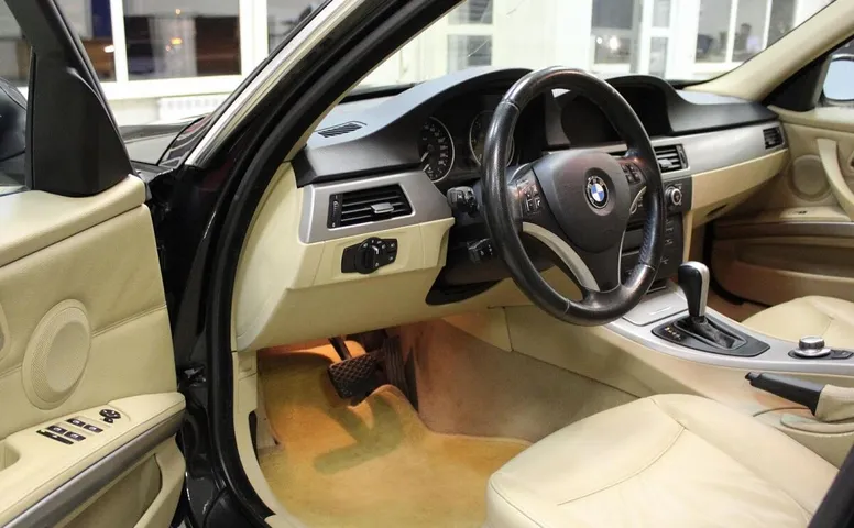 BMW 3 серия, V (E90)