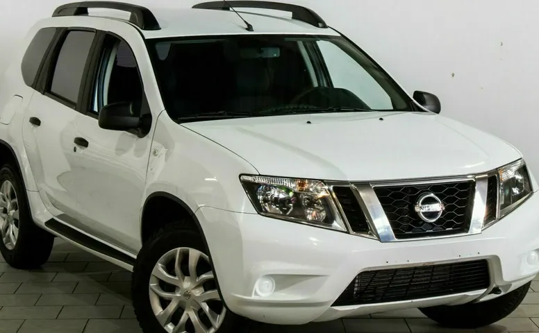 Nissan terrano