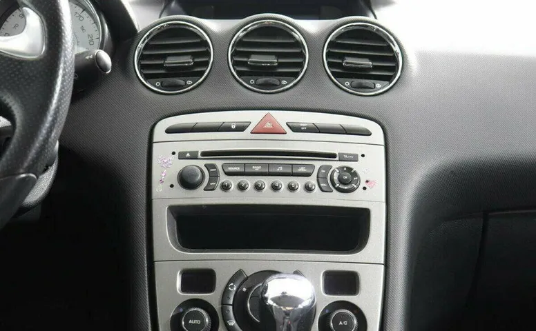 Peugeot 308 1.6 Автомат