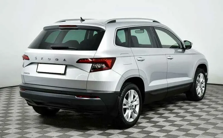 Skoda karoq акпп 2020 с пробегом 19 690 км
