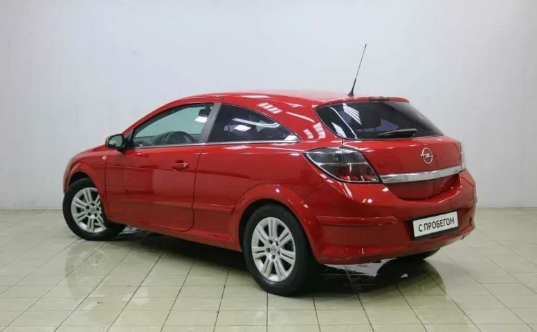 Opel astra h рестайлинг gtc