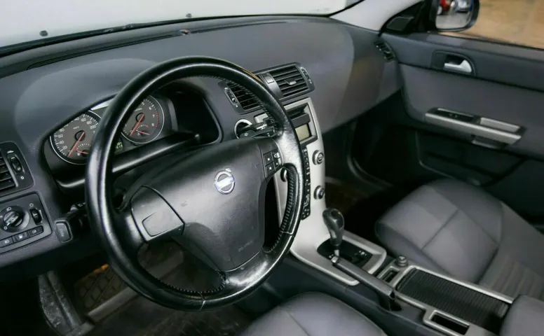 Volvo s40