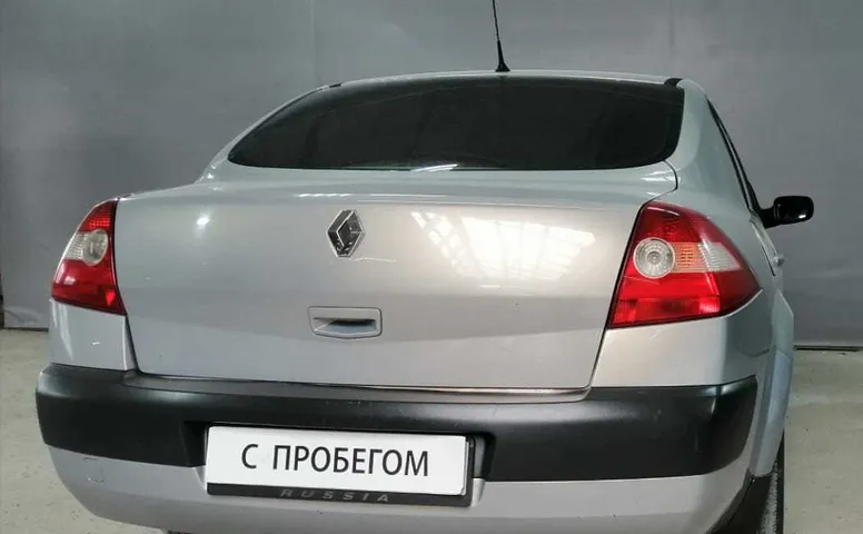 Renault MEGANE 1.6 MT (115 л.с.)