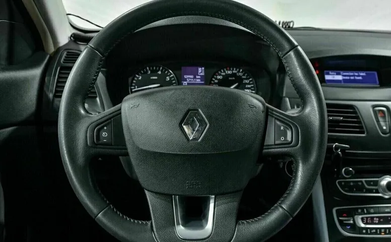 Renault latitude