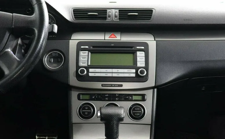 Volkswagen Passat 2.0 Автомат