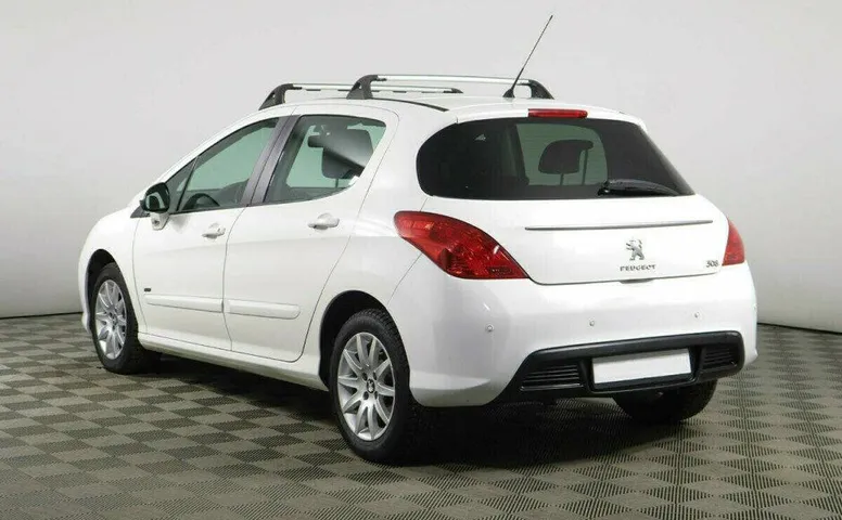 Peugeot 308 1.6 Автомат