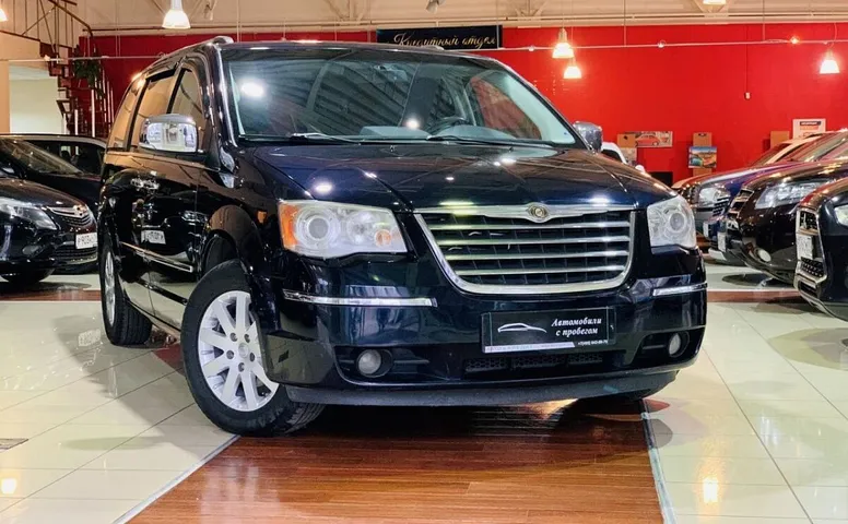 Chrysler Voyager V Grand