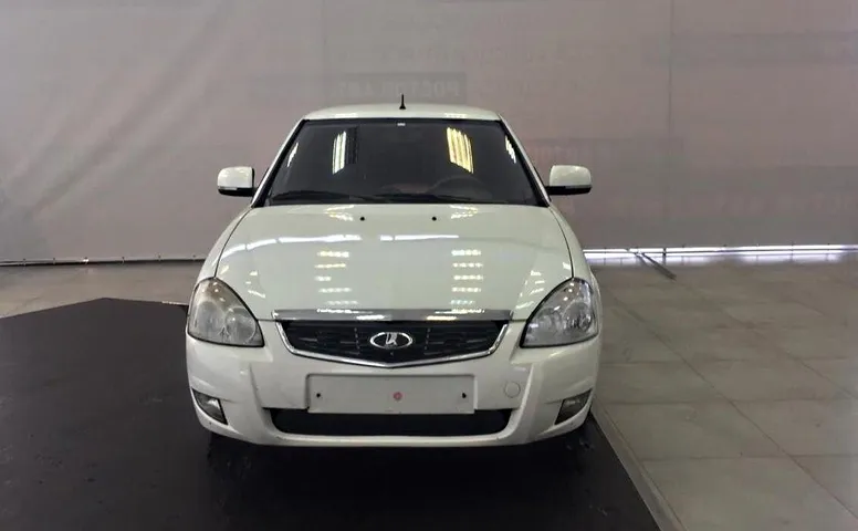 LADA (ВАЗ) 2170 1.6 MT (98 л.с.)