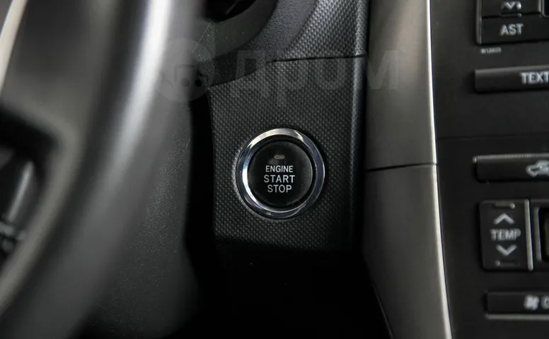 Toyota Auris, 1 поколение