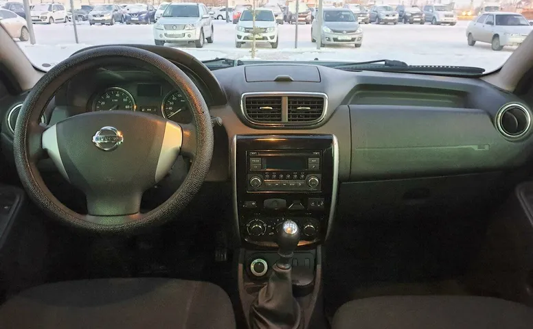 Nissan Terrano III (D10)