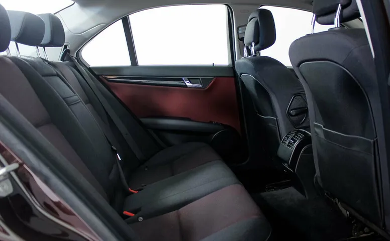 Mercedes-Benz C-Класс 180 BlueEFFICIENCY III (W204)