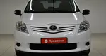 Toyota auris i рестайлинг