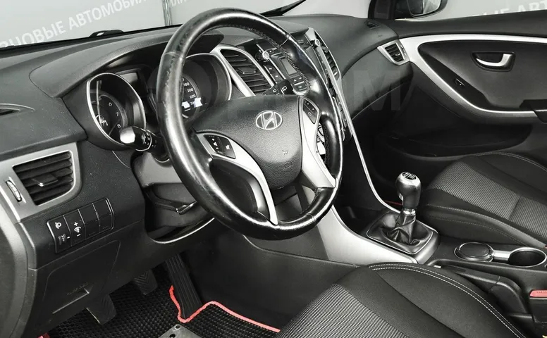 Hyundai i30, 2 поколение