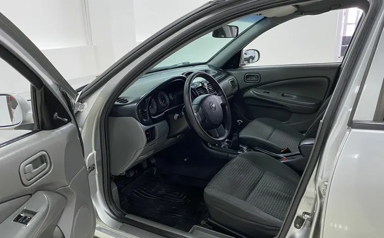 Nissan ALMERA_CLASSIC 1.6 MT (107 л.с.)