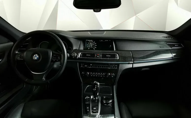 BMW 7 серия 750Li xDrive AT (450 л.с.) Черный
