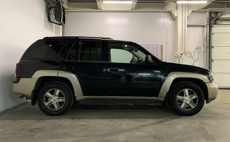 Chevrolet TRAILBLAZER 4.2 AT (295 л.с.) 4WD