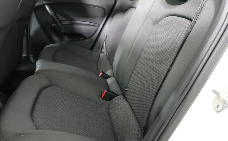 Audi A1 I (8X) Рестайлинг