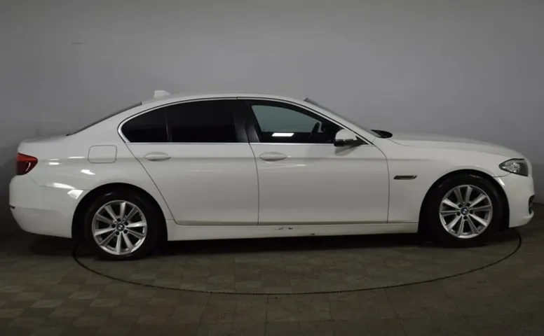 BMW 5 серия