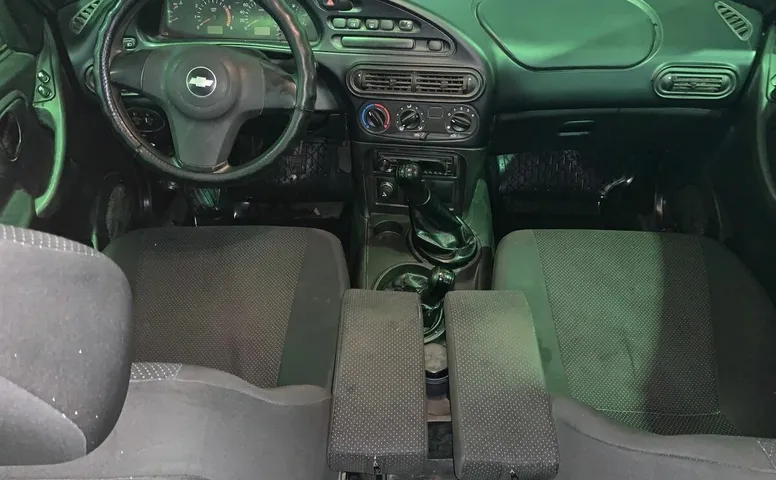 Chevrolet NIVA 1.7 MT (80 л.с.) 4WD