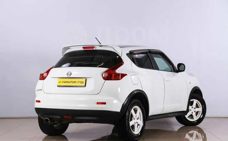 Nissan Juke, 1 поколение