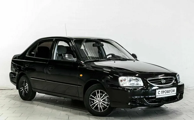 Hyundai accent