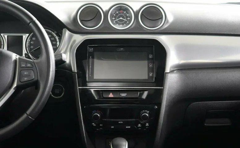 Suzuki Vitara 1.6 Автомат