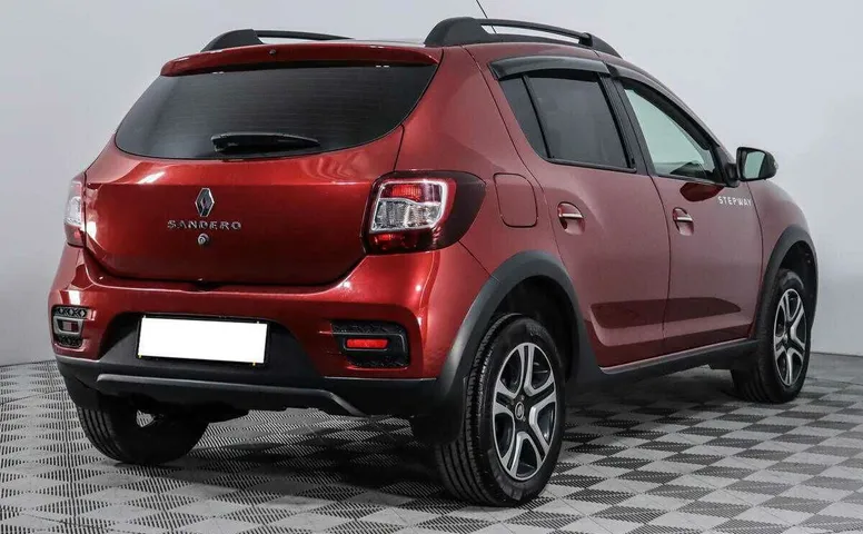 Renault sandero stepway cvt 2021 с пробегом 11 200 км