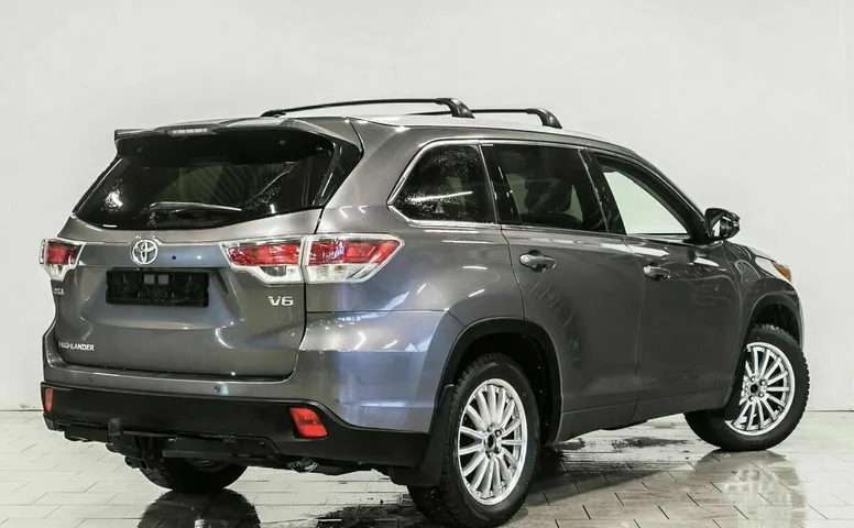 Toyota highlander