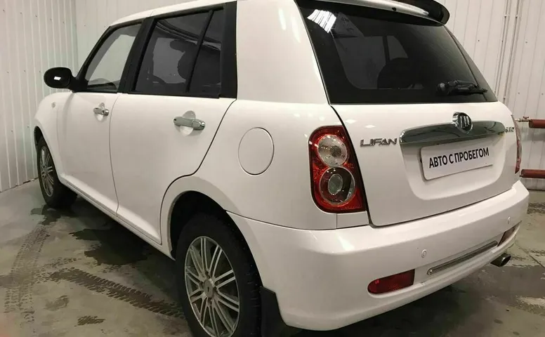 Lifan SMILY 1.3 MT (88 л.с.)