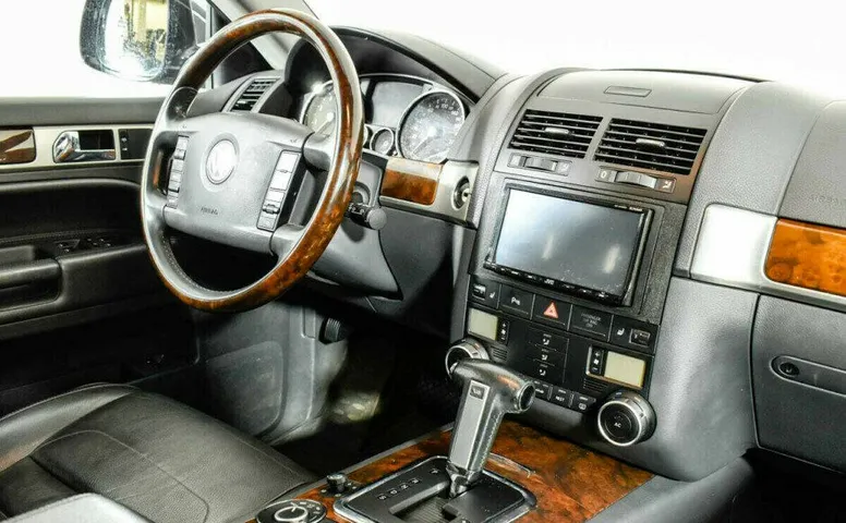 Volkswagen Touareg 3.6 Автомат