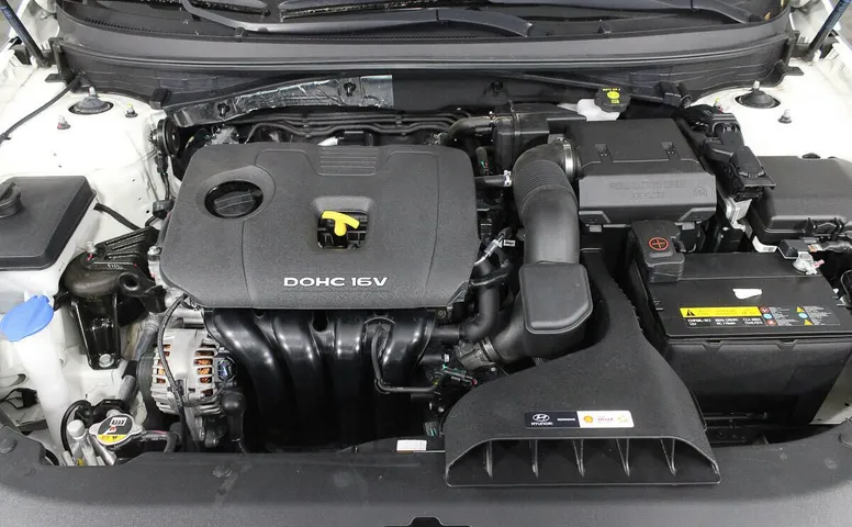 Hyundai Sonata 2.0 АКПП