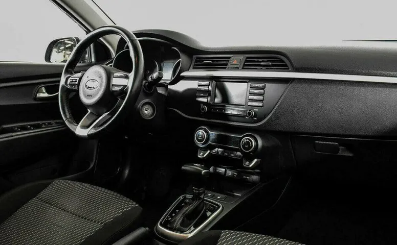 Kia Rio X-Line 1.6 Автомат