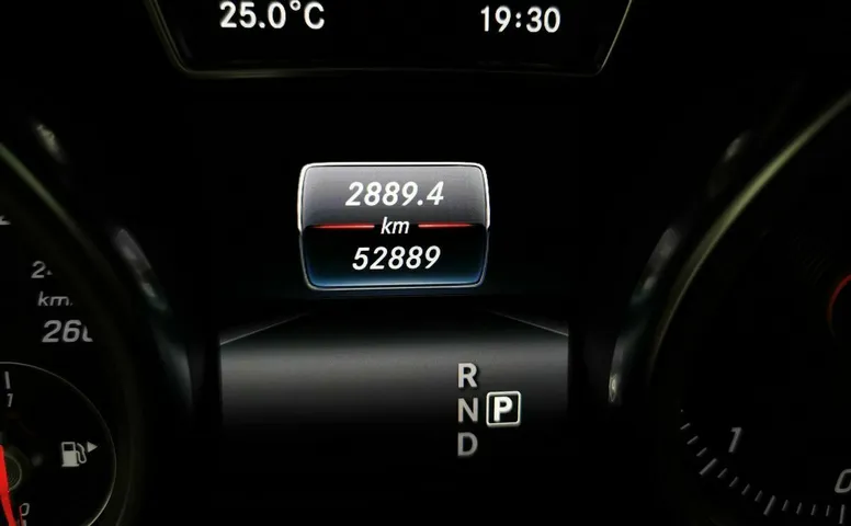 Mercedes-Benz GLE 350 d 4MATIC 9G-TRONIC (249 л.с.) Особая серия Черный