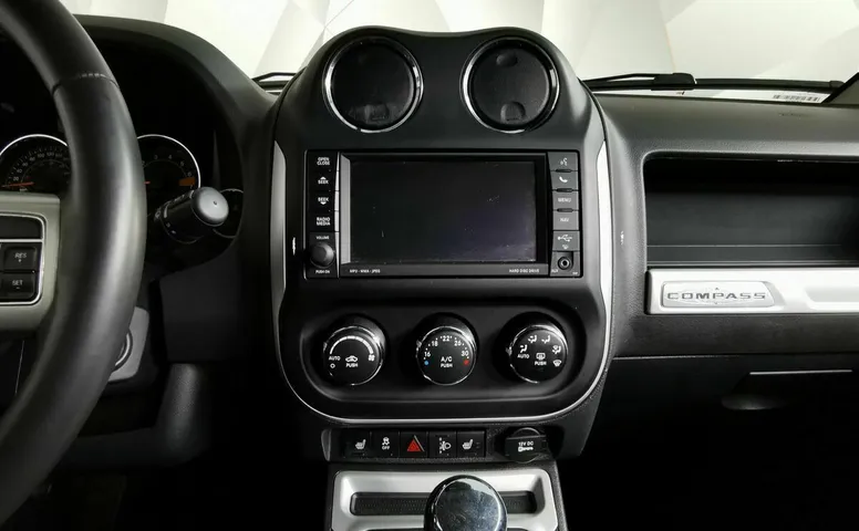 Jeep Compass 2.4 AT AWD (170 л.с.) Белый