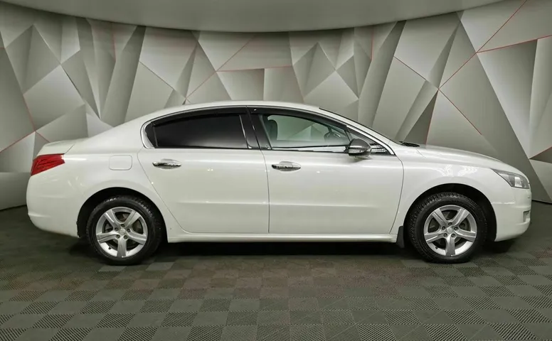 Peugeot 508 2.0 HDi AT (136 л.с.) Белый