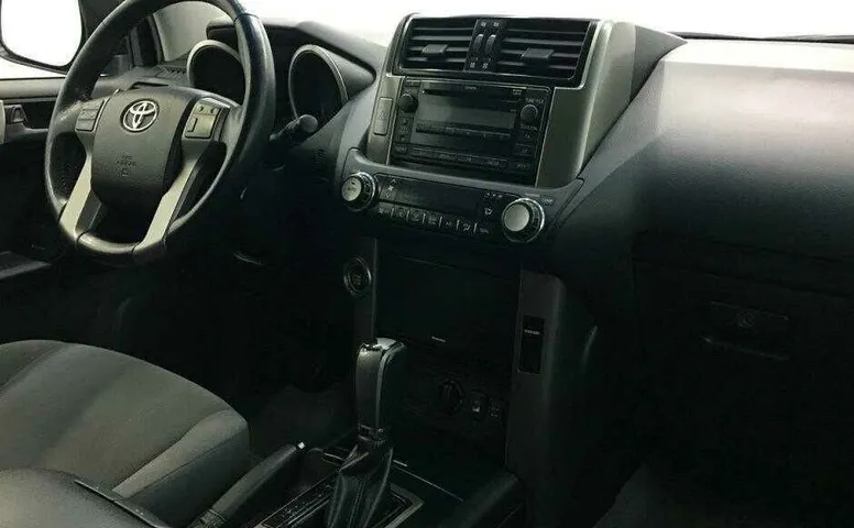 Toyota land cruiser prado 150 series