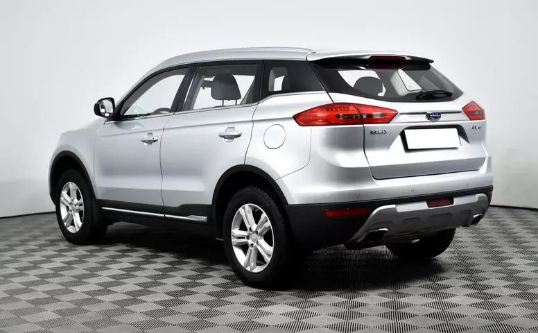 Geely Atlas