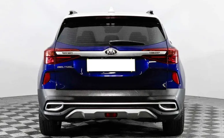 Kia seltos cvt 2020 с пробегом 23 100 км
