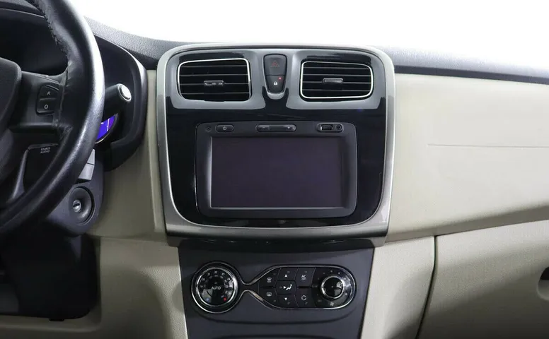 Renault Logan II