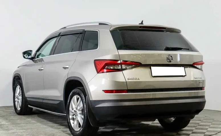 Skoda kodiaq робот 2017 с пробегом 57 413 км