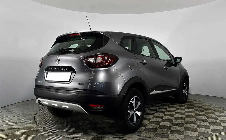 Renault kaptur мкпп 2017 с пробегом 54 760 км