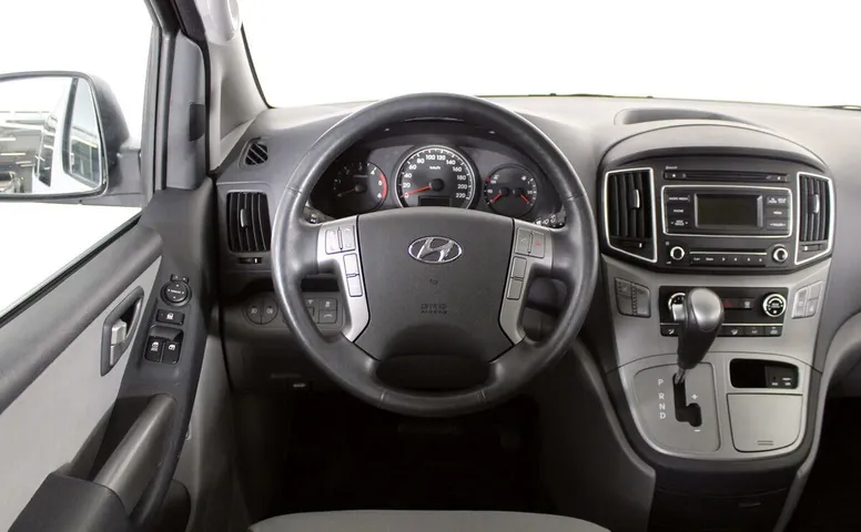 Hyundai H-1