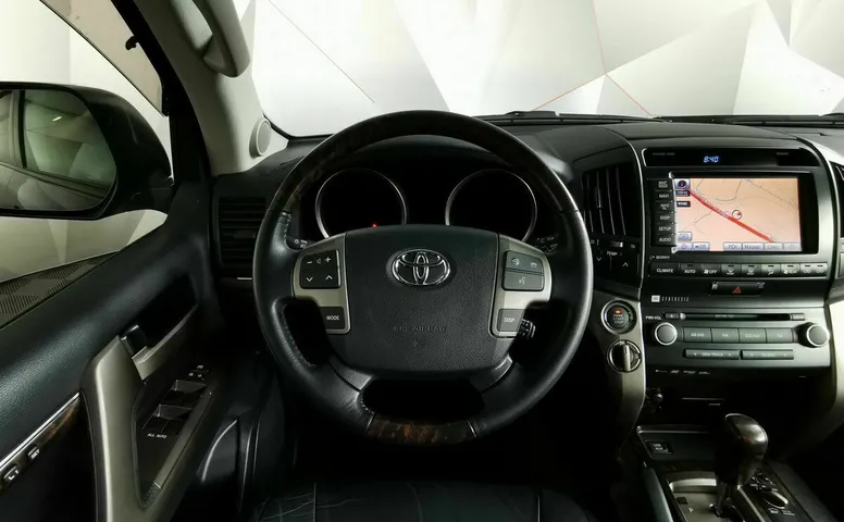 Toyota Land Cruiser 4.7 4WD AT (288 л.с.) Люкс Серый