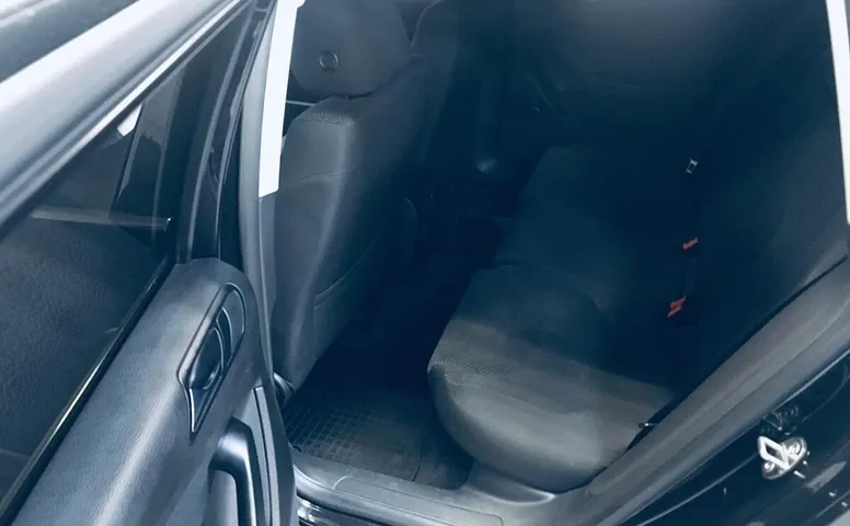 Volkswagen Passat (B6)
