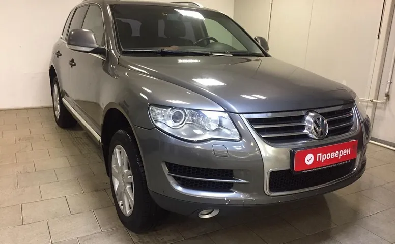 Volkswagen Touareg I Рестайлинг