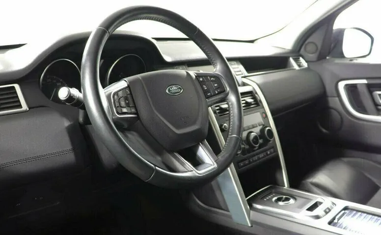 Land Rover Discovery Sport 2.2 Автомат