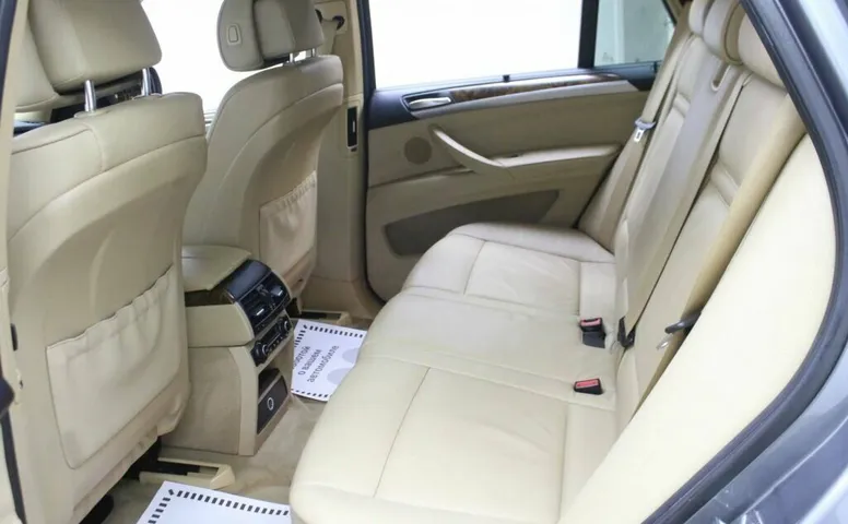 BMW X5 30i II (E70)