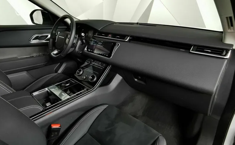 Land Rover Range Rover Velar 2.0 T AT (250 л.с.) Белый